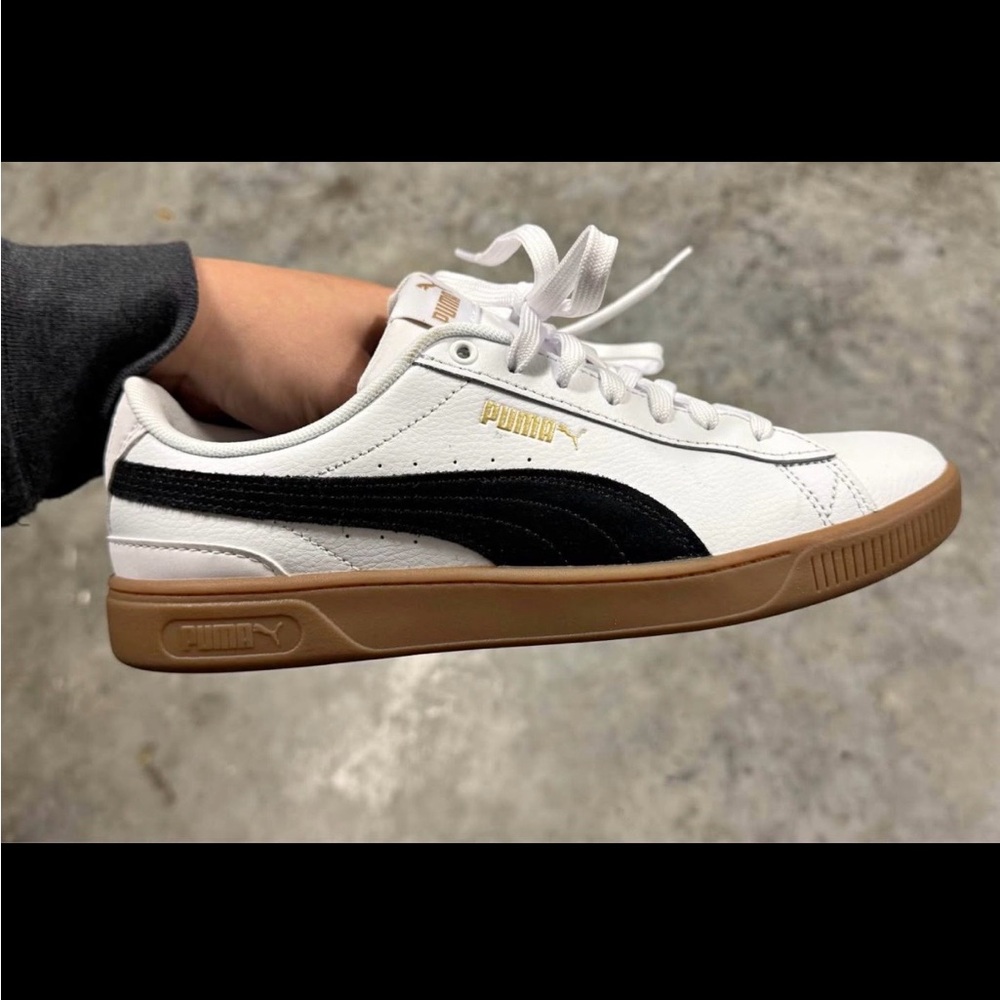 Puma White and Black Sneakers with Tan Sole